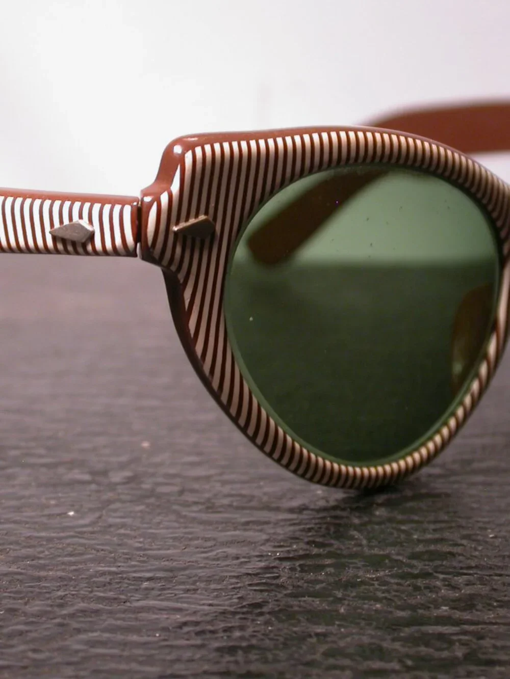 Vintage Cosmetan Brown and White Stripe Cat Eye Sunglasses FRAMEONLY